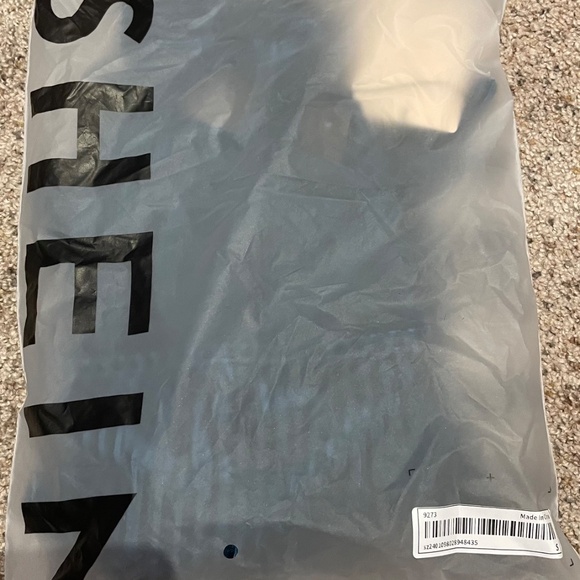 SHEIN Long sleeve top - Picture 6 of 6